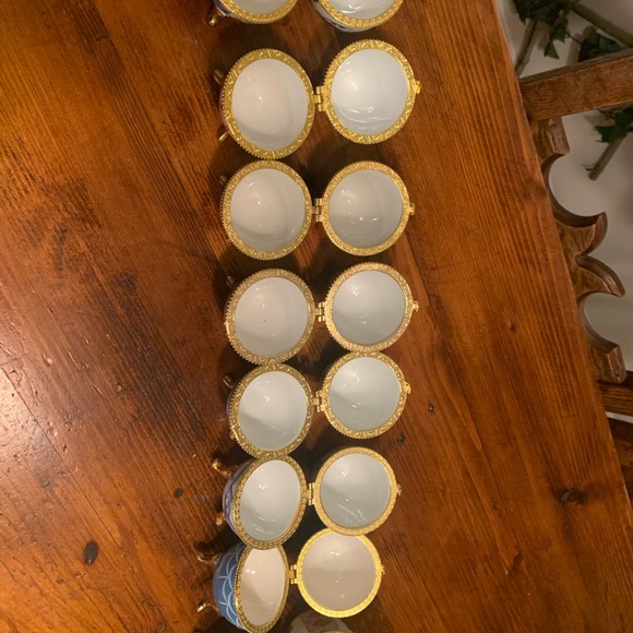 ๐ฅ๐ Wow 8 hand painted porcelain eggs ๐ - Picture 12 of 17